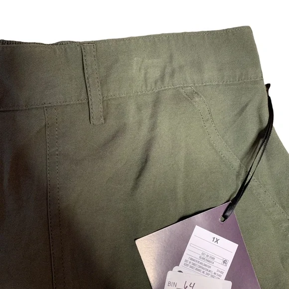 NWT Ava & Viv Olive Green Shorts - Picture 3 of 7